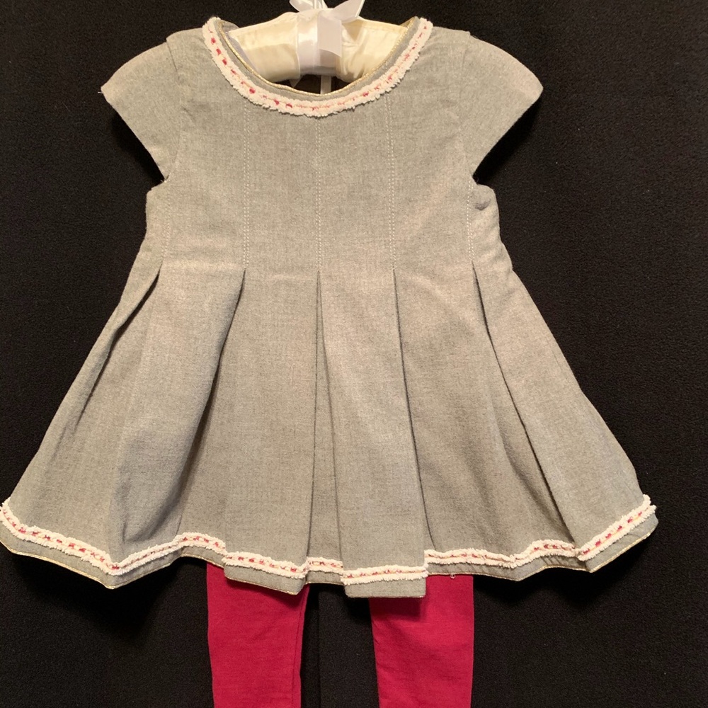 Gray Tahari dress with leggings